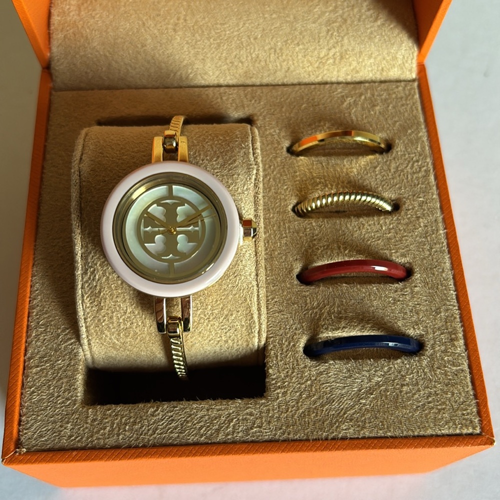 Tory Burch Reva Gold-Tone Stainless Steel Bangle Bracelet Watch 27mm Gift Set - Picture 8 of 13